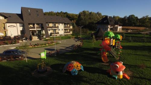 Partestii de Sus Bed & Breakfast | Casa Domnească Cacica