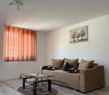 Eselnita House | Casa Iulia