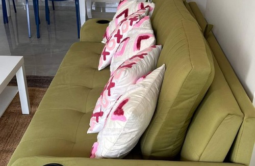 Kalina Apartment | Casa kaleido 2BHK near BKC/NMACC/Gym access