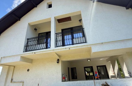 Curtea De Arges Villa | Casa MaeStar