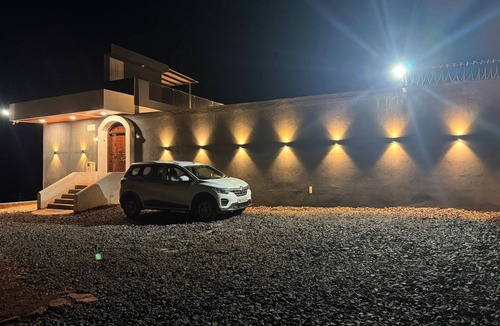 Ratnagiri Villa | Casa Oceanus - 3 Bedroom - Sea Facing Pool Villa - Ganpatipule - Ratnagiri
