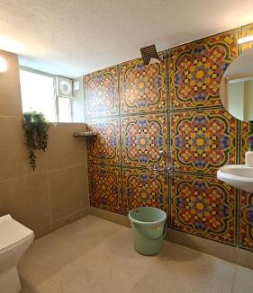 Adyar House | Casa pinto Valencia and The Second Storey