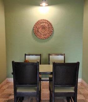Adyar House | Casa pinto Valencia and The Second Storey