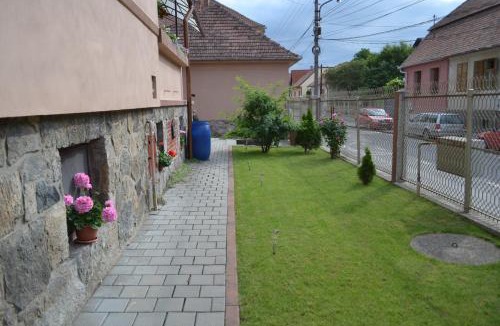 Lazaret House | Casa Pleșca