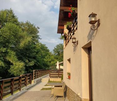 Novaci House | Casa Radu Novaci