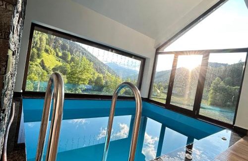 Damuc House | Casa Roua Munților