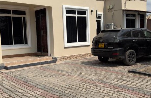 Dar es Salaam Bed & Breakfast | Casa Tranquila Airpot Transit Stay