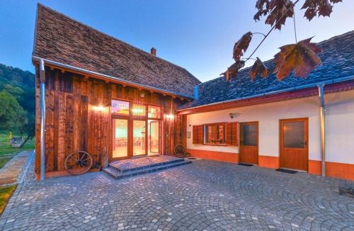 Apold Hotel | Casa Trappold