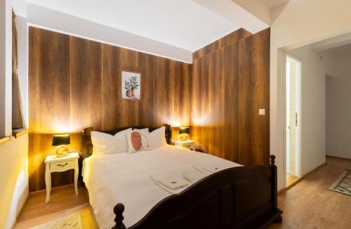 Sfantu Gheorghe Apartment | Casa TT House