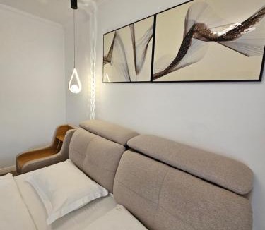Moieciu House | Casa Vladimir Moieciu