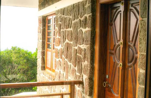 Vagamon House | Castle of Stones