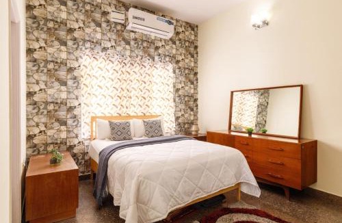 Kalyan Nagar Villa | Cedar Wood Villa by RedOlive 3BHK Nr Indiranagar