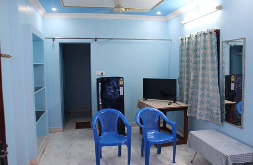 Tiruchirappalli Bed & Breakfast | Centaurus Homestay - Blue