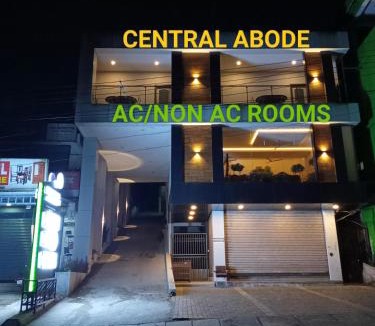 Vandiperiyar Cabin | Central Abode Family Rooms