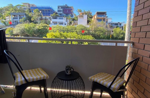 Miami Apartment | Centrally Located Coastal Getaway – Walk to Beaches, Cafes & More