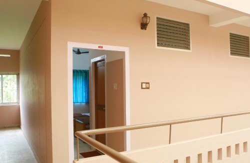Sulthan Bathery Hotel | Chakalakkal Residency