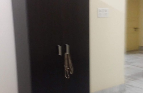 Chandannagar Bed & Breakfast | CHANDERNAGORE GUEST HOUSE (SE)