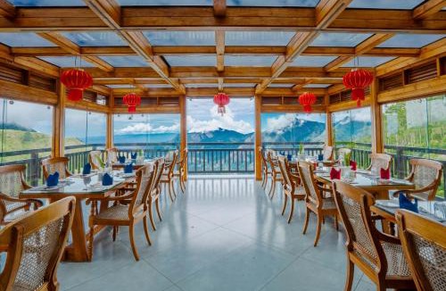 Periyur Resort | Chandys Drizzle Drops - Munnar Top Station
