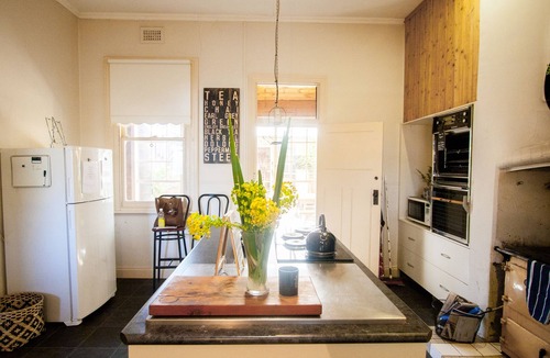 Mathoura House | Charleston House - Conversion of the charming Mathoura Pub in a group