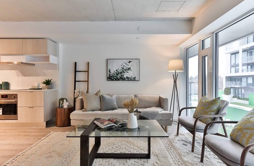 Deccan Gymkhana Apartment | Charming 1-bedroom apartment in Pune with AC