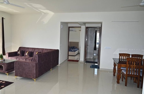 Vijayanagar Apartment | Charming 2-bedroom apartment with WiFi, AC in marvelous Mysore
