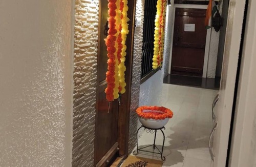 Banjara Hills Apartment | Charming 3-bedroom apartment with AC and WiFi in Hyderabad