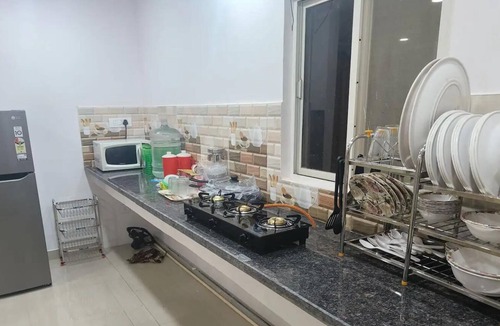 Hyderabad House | Charming 3-bedroom building with WiFi and AC in awesome Hyderabad
