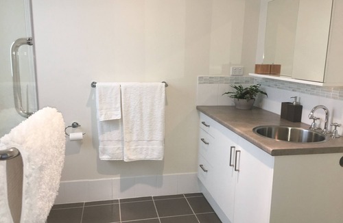 Arcadia Bed & Breakfast | Charming and peaceful 2-bedroom bed & breakfast retreat in wonderful Arcadia