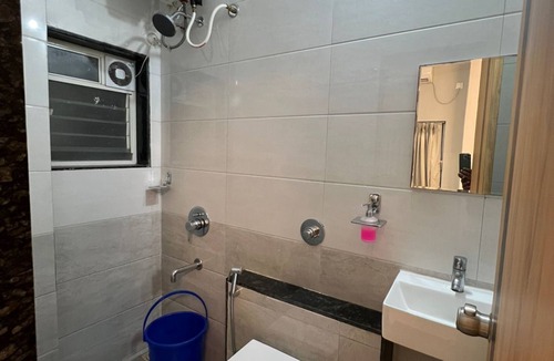 Kharadi House | Charming Appartment with 2 bedrooms and WiFi, AC in enjoyable Pune