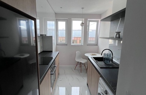 Pitesti Apartment | Charming for 2, Pitesti downtown 1-bedroom 1-bath apartment with AC