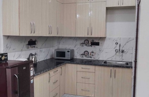New Delhi Apartment | Charming Studio Apartment for Rent in the Heart of the City