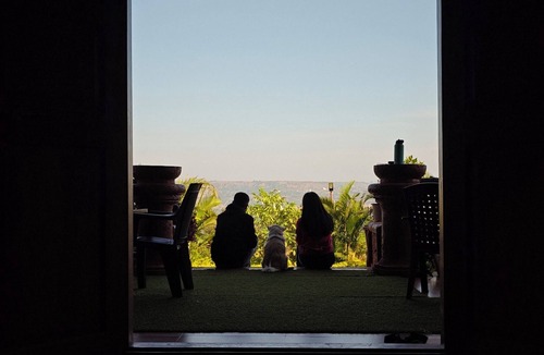 Kaswand Villa | Charming villa with in-house Chef and Swimming Pool in picturesque Mahabaleshwar