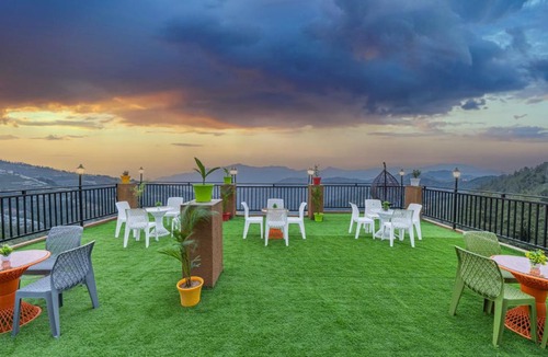 Fagu Villa | " Charvi Regency " l Multi Cuisine Restaurant l Conference Hall l Scenic Venues for Private Parties l Basic First Aid l Spacious Car Parking l Managed By ExoticStays Group