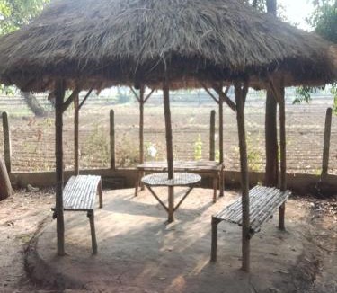 Bolpur Hotel | CHAYAA BITHII Resort & Restaurant