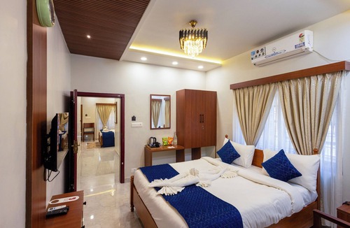 Varkala Resort | Chechus Beach Walk