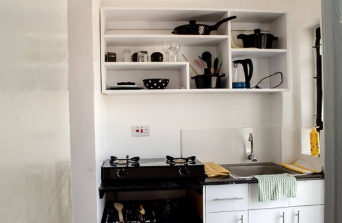 Mlolongo Apartment | Cheerful Studio with City View