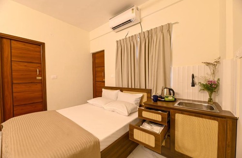 Brookefield Hotel | Chestnut and Cane Stays