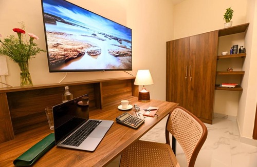 Brookefield Hotel | Chestnut and Cane Stays