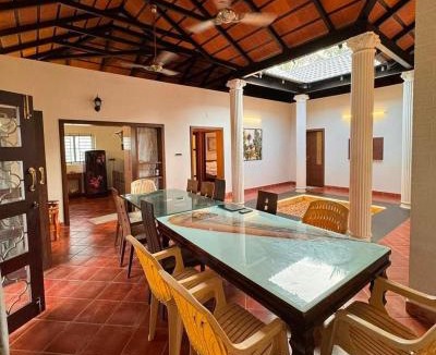 Pollachi Villa | Chettinadu Pool Villa