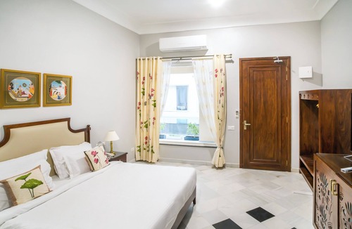 Lake Pichola Bed & Breakfast | Chez Lavania- A Boutique Homestay