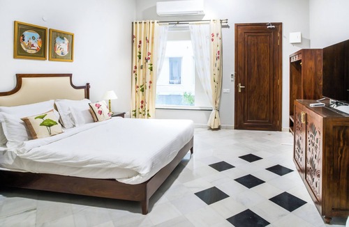 Lake Pichola Bed & Breakfast | Chez Lavania- A Boutique Homestay