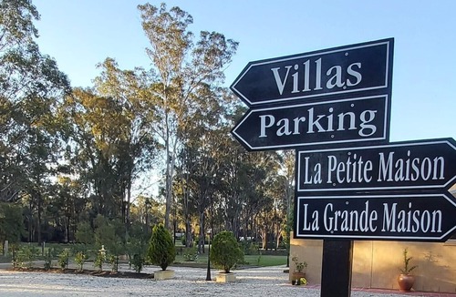 Pokolbin Villa | Chez Vous Hunter Valley Split Level Balcony Villa 2