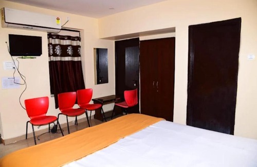 Tirupati Cabin | Chhatrapati Residency