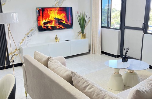 Oyster Bay Apartment | Chic 2BR Masaki hideaway With POOl & GYM