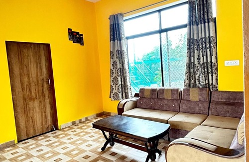 Udaipur Villa | Chic 3-bedroom villa with WiFi, AC in peaceful Badi Area