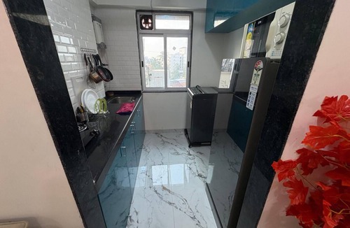 Ranwar Apartment | Chic Bandra West Hideaway: Cozy 1-Bedroom Retreat in the Heart of Mumbai