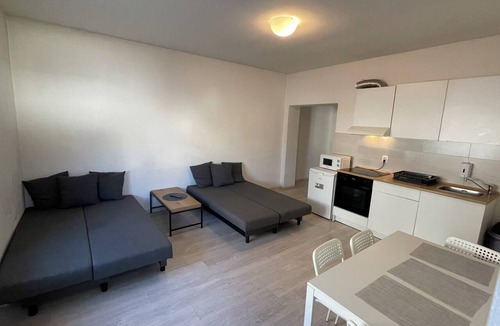 Deva Apartment | Chill House Deva Studio C