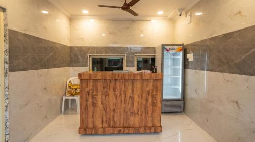 Nellore Hotel | Chinnis Guest Inn Nellore Walkable distance from Bus stand