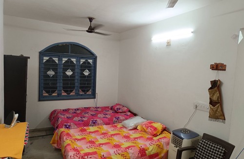 Sabarmati Apartment | Chintamani -bed Sharing apartment with fitness Area, WiFi in superb Ahmedabad