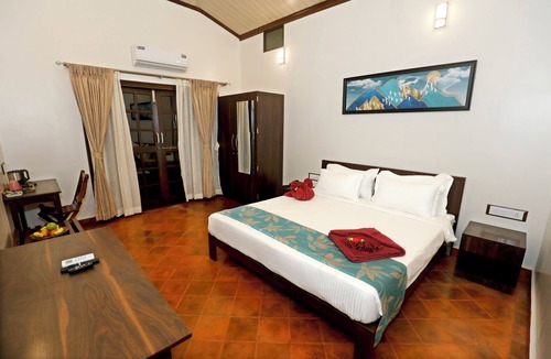 Dapoli Hotel | Chira Meadows Ecoresort Dapoli